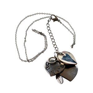 Guess Heart Charms Necklace Silver Ajustable Chain Jewelry